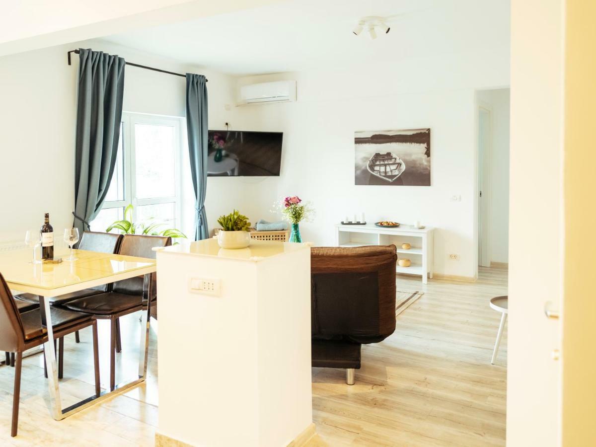 Bright And Spacious Central Apartment- Piata Amzei Bucharest Exterior photo
