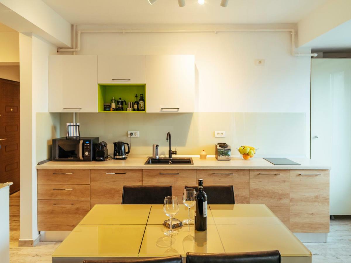Bright And Spacious Central Apartment- Piata Amzei Bucharest Exterior photo